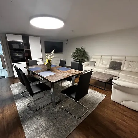 Souterrain Im Stielvollen Bei Hamburg *