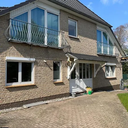 Apartment Souterrain Im Stielvollen Bei Hamburg